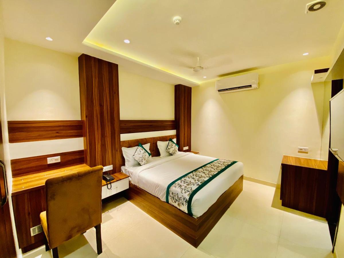 Hotel White House By An Hotels - Walking Distance From Golden Temple Amritsar Extérieur photo