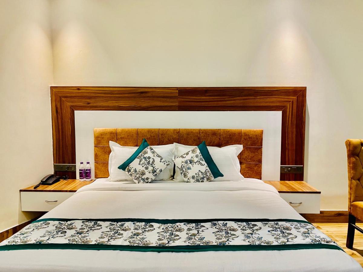 Hotel White House By An Hotels - Walking Distance From Golden Temple Amritsar Extérieur photo